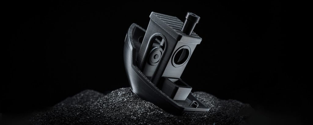 Master 3D Printed Toy Photography with Halumin: Achieving Black on Black Photos the Easy Way