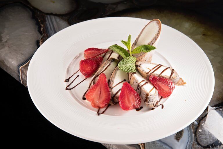 Food photography using Halumin from Isabellas by Meredith Mashburn