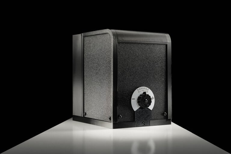 Halumin™ C Coin Photography - Numismatic lighting made simple